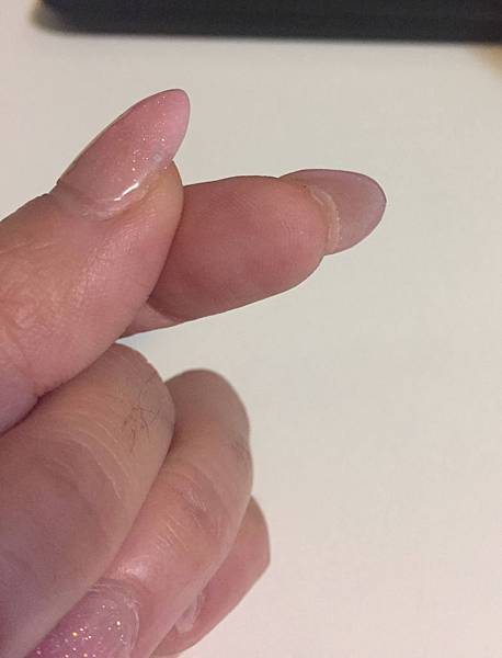 ［指甲生長計畫］水晶指甲與光療療程，一起來除掉咬指甲壞習慣吧！